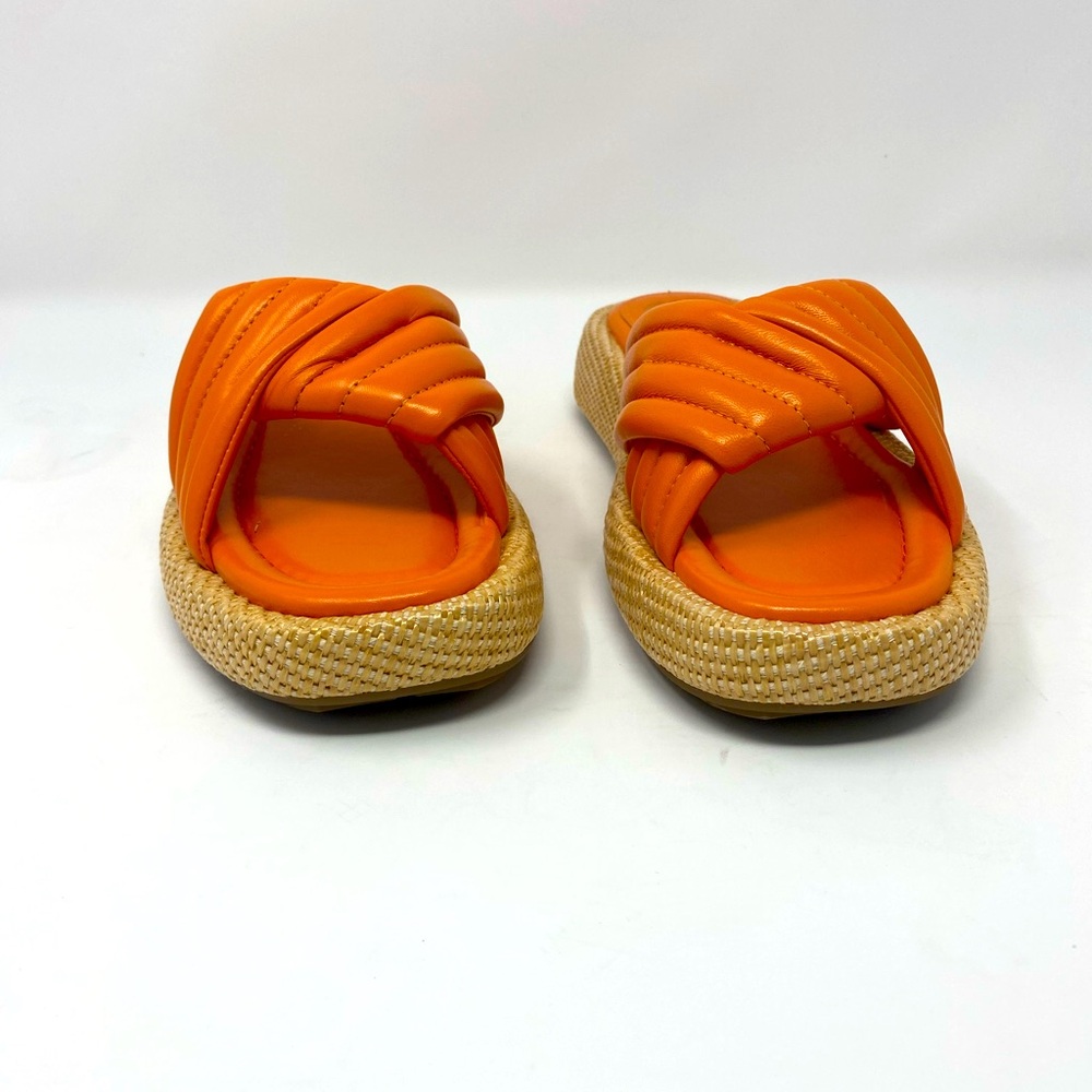 Vince Camuto slide, Apricot, Size 8, attractive, all day comfort, padded footbed
